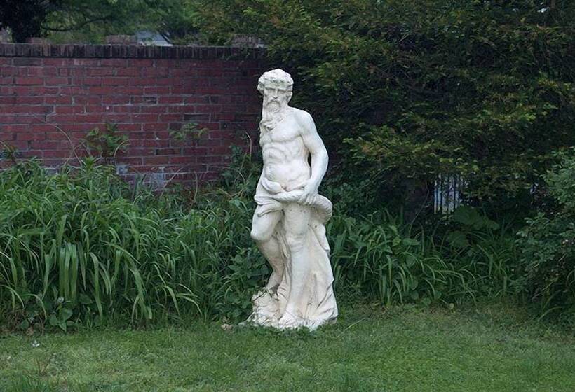 צימר The Albanus Phillips Inn