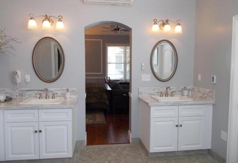 Bed and Breakfast The Inn At 161