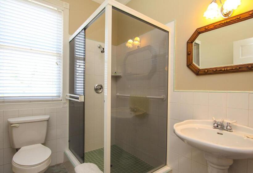 Bed and Breakfast The Inn At 161