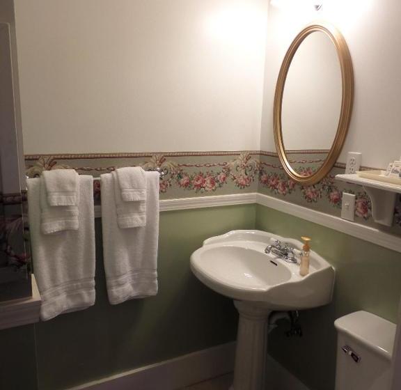 Blue Gull Inn Bed And Breakfast