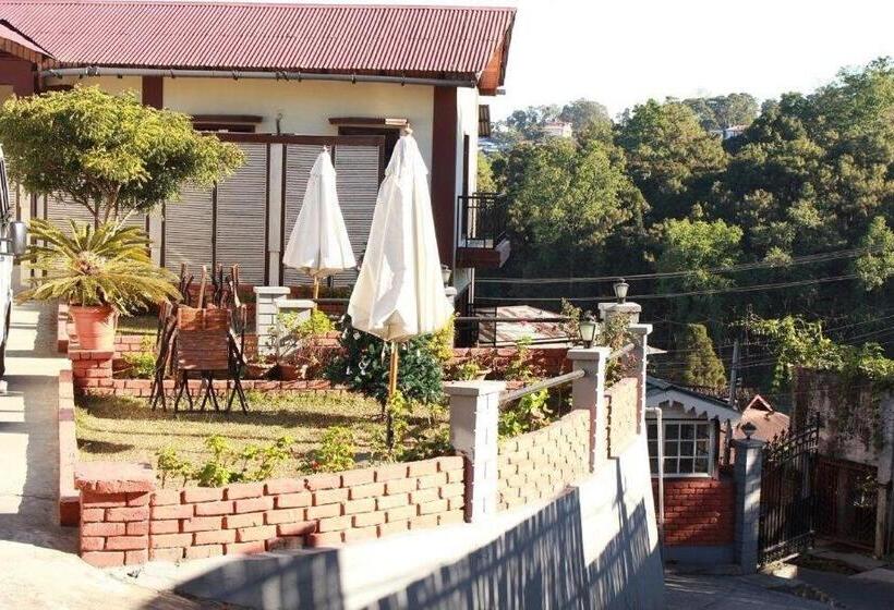Cafe Shillong Bed And Breakfast
