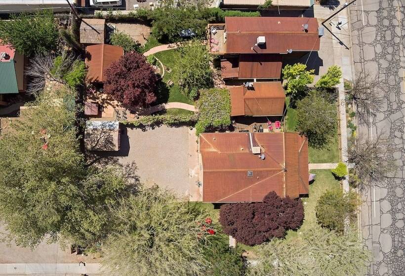 Cali Cochitta Vacation Rentals