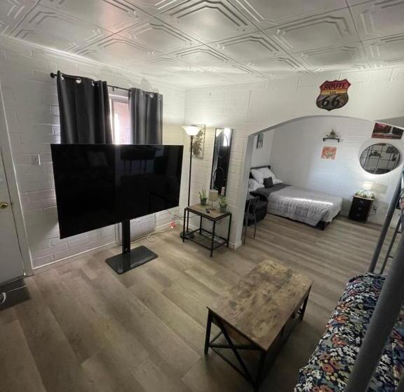 Canyon S Edge Route 66 Motel