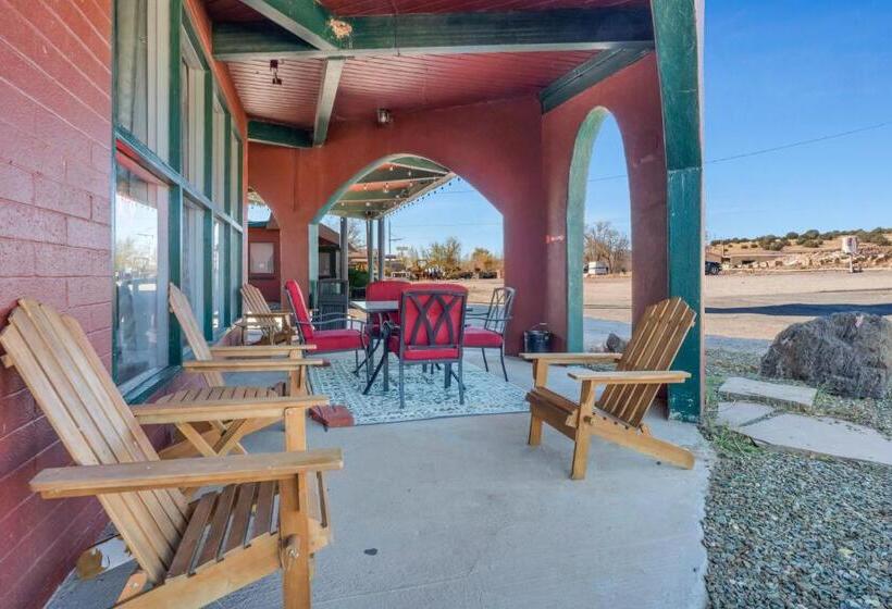 Canyon S Edge Route 66 Motel