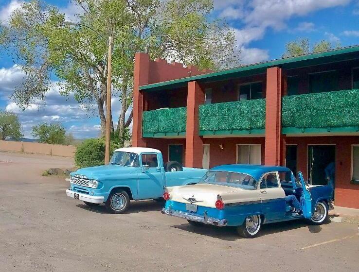 Canyon S Edge Route 66 Motel