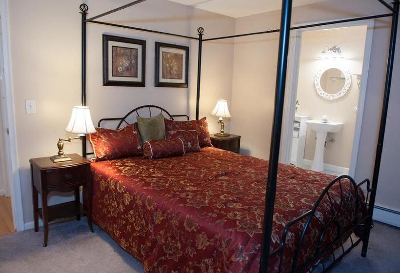 Cranberry Manor Bed And Breakfast Cape Cod