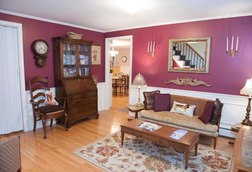 Cranberry Manor Bed And Breakfast Cape Cod