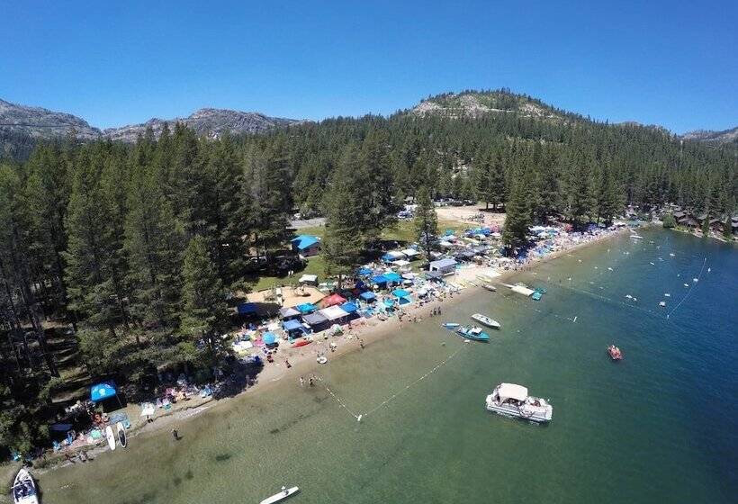 צימר Donner Lake Inn