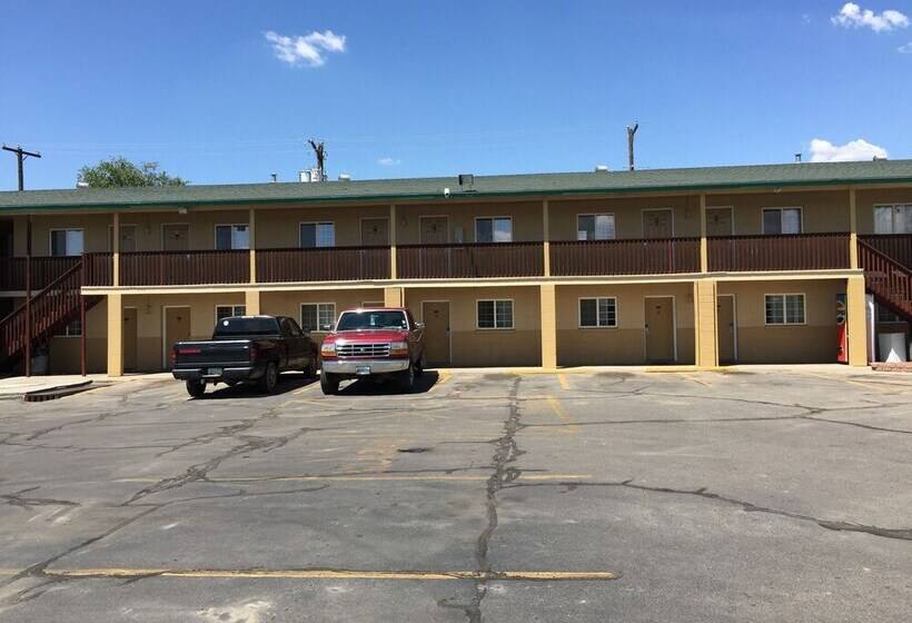 Encore Motel