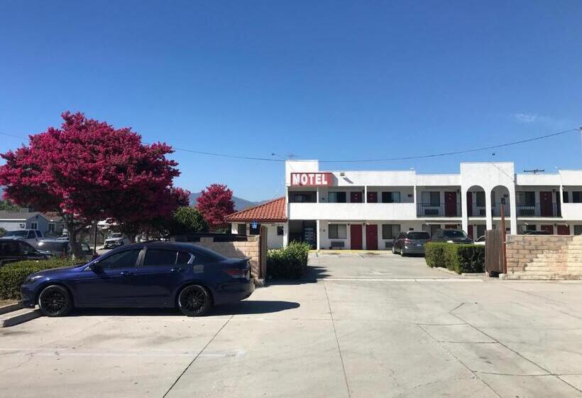 Eunice Plaza Motel