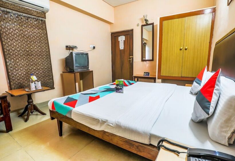 Fabhotel Relax