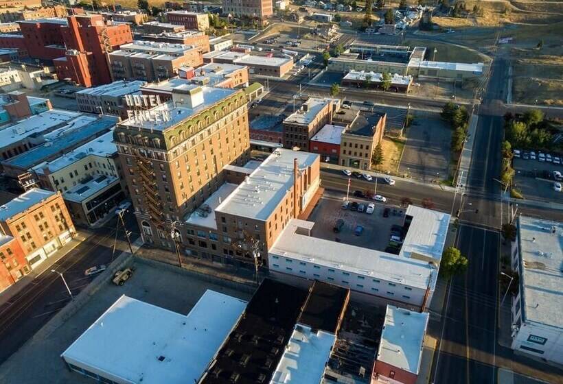 Finlen Hotel And Motor Inn