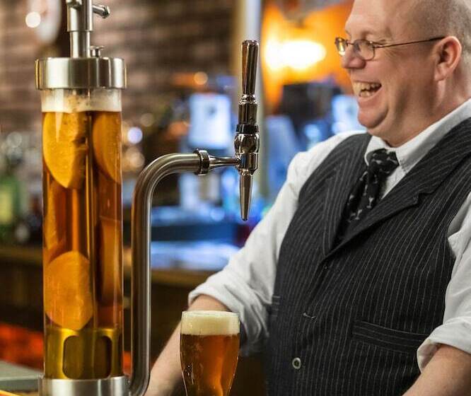 Finlen Hotel And Motor Inn