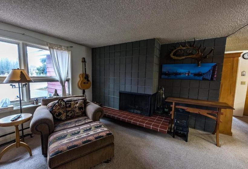 Frenchy S Adventure Bed And Breakfast