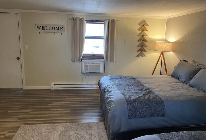 The Last Resort Motel