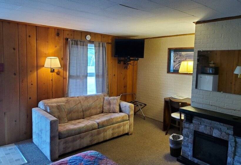 The Last Resort Motel