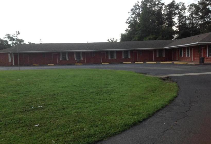 Heart Of Dillon Motel