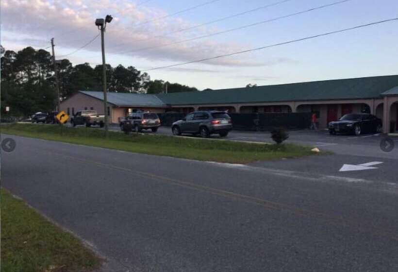 فندق American Inn