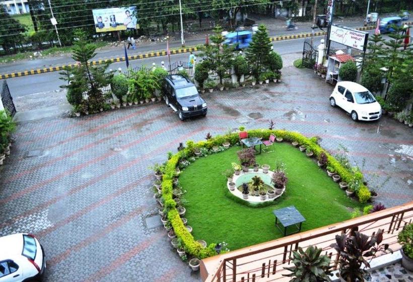 בית מלון כפרי Amrit Regency