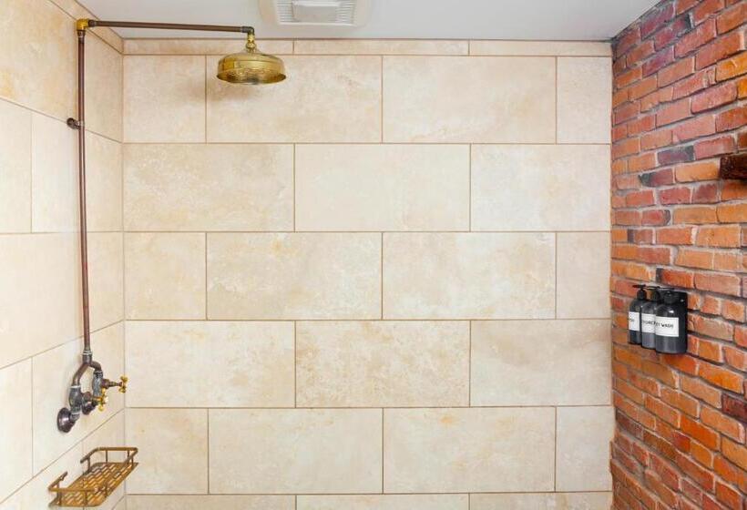 فندق Argos Inn   Ithaca S Boutique