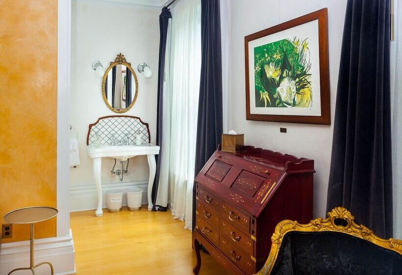 فندق Argos Inn   Ithaca S Boutique