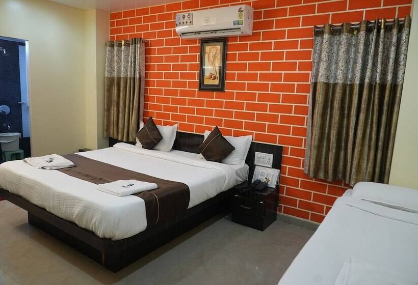 호텔 Avon International