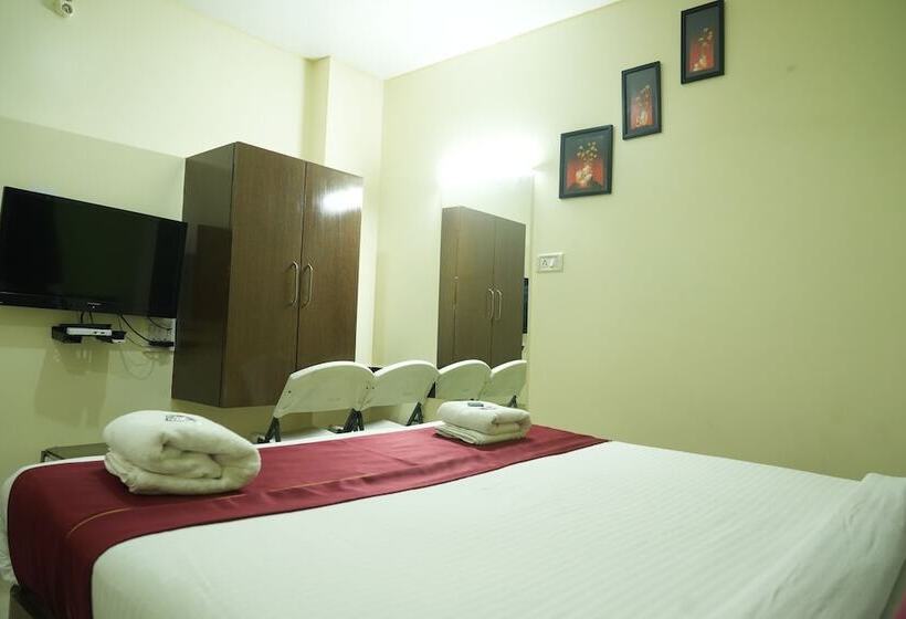 호텔 Avon International