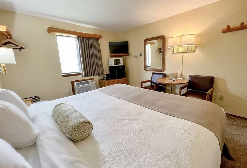 هتل Beartooth Hideaway Inn & Cabins