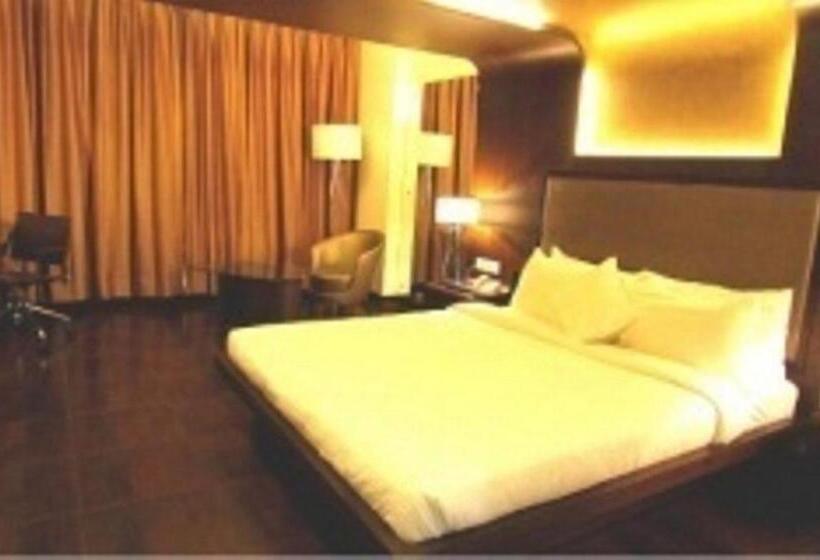 ホテル Cocoon Luxury Business