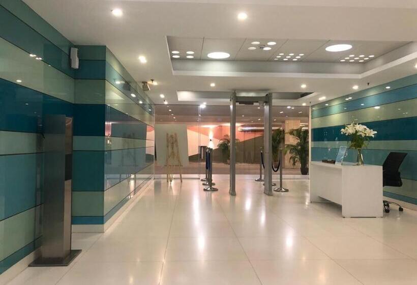 ホテル Cocoon Luxury Business