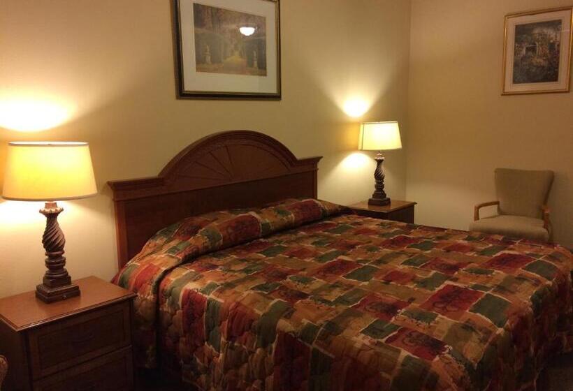 Отель Country Regency Inn & Suites