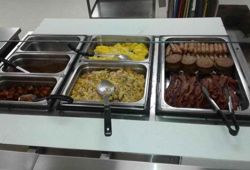 בית מלון כפרי Cuero Oilfield Housing