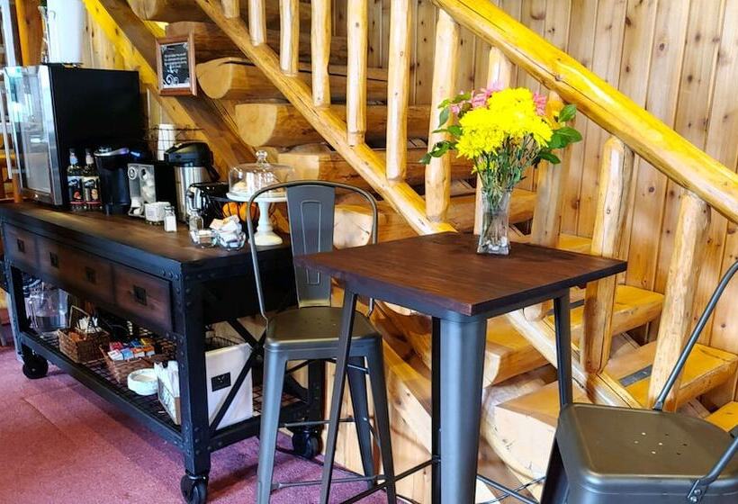 בית מלון כפרי Dodge Peak Lodge