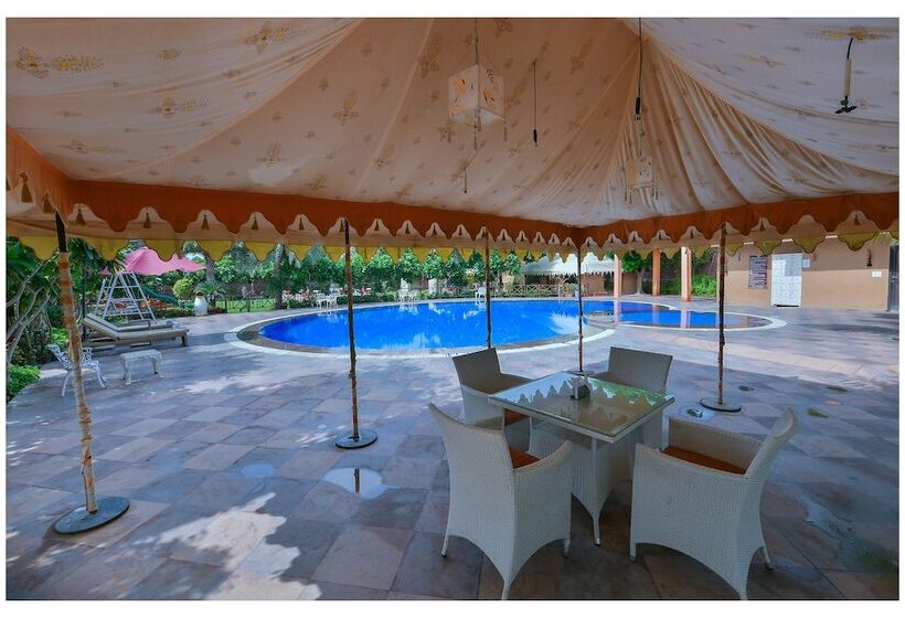 Garh Govind Hotel & Resort