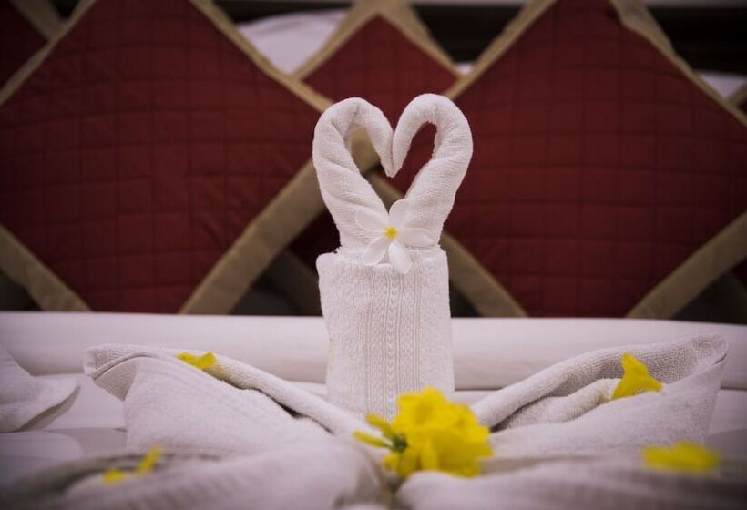 Garh Govind Hotel & Resort