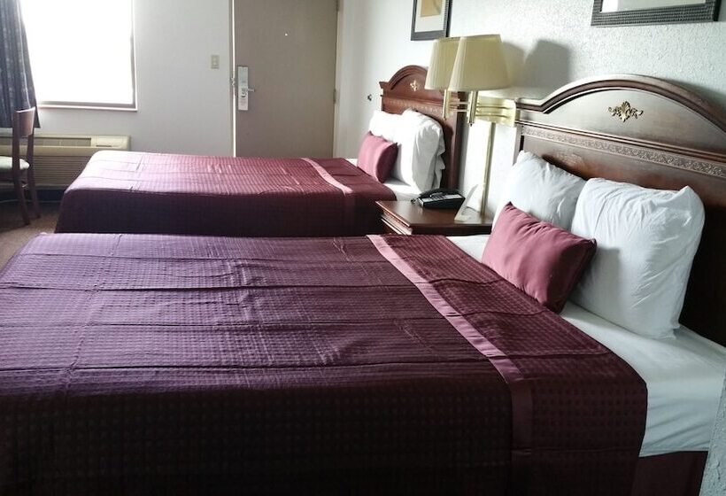 فندق Hoosier Inn  Portland