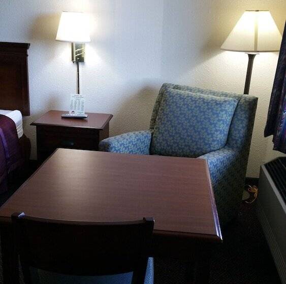 فندق Hoosier Inn  Portland