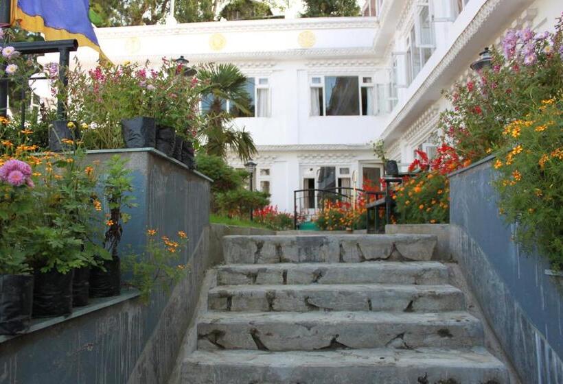 هتل Little Tibet Resort Mall Road