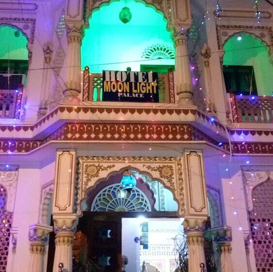 فندق Moonlight Homestay & Hostel