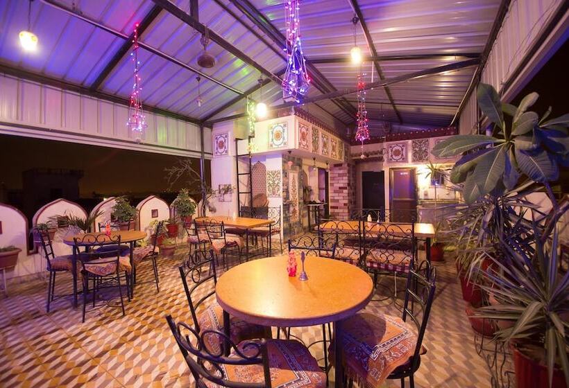 בית מלון כפרי Moonlight Homestay & Hostel