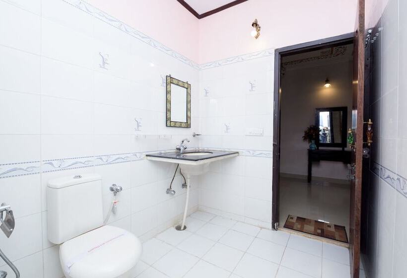 فندق Moonlight Homestay & Hostel