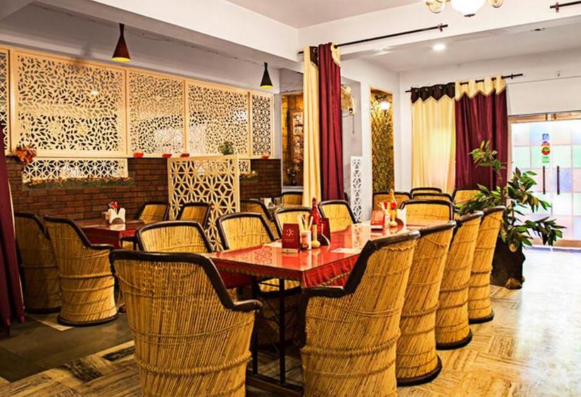 ホテル Panchsheel, The