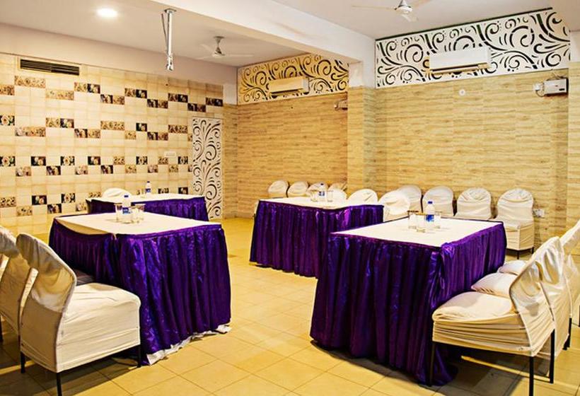 ホテル Panchsheel, The