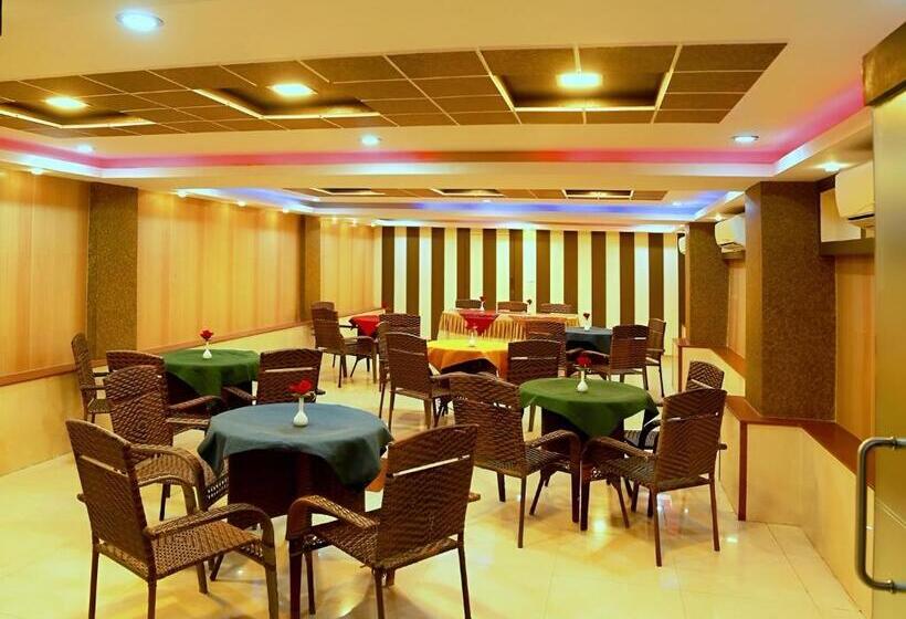 Royal Palm   A Budget Hotel In Udaipur