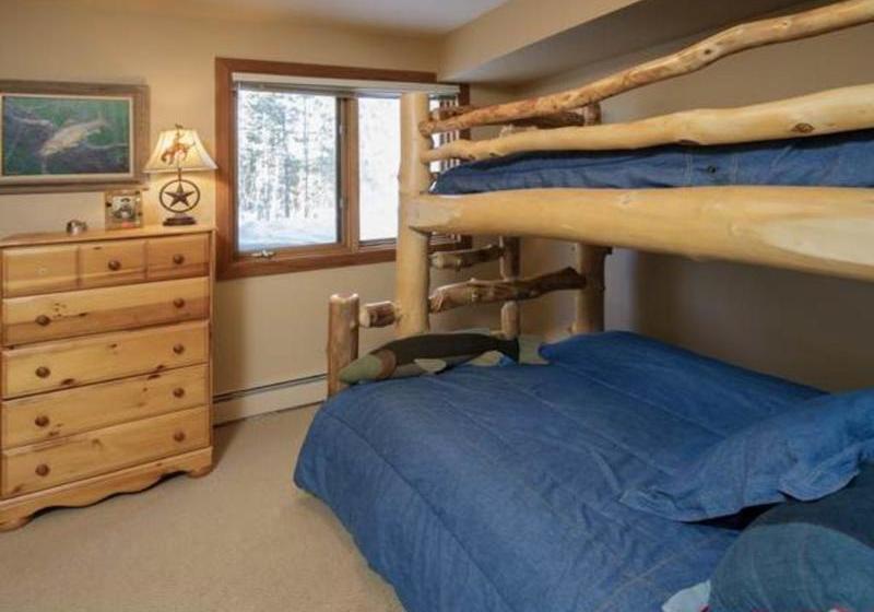 בית מלון כפרי Royal Tiger Lodge