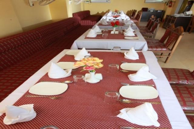 فندق Saiesh International