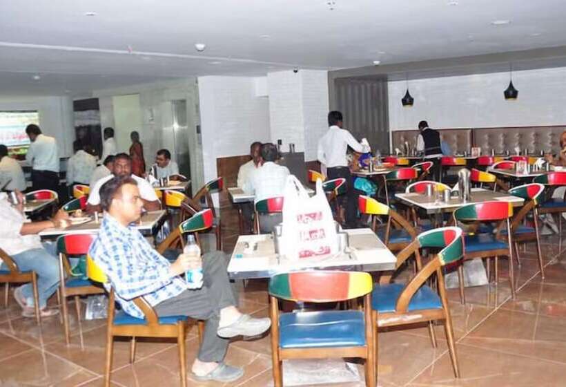 호텔 Southern Grand