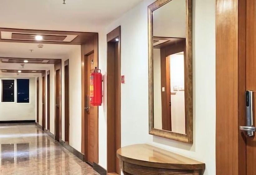 호텔 Southern Grand