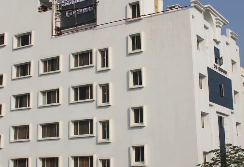 호텔 Southern Grand