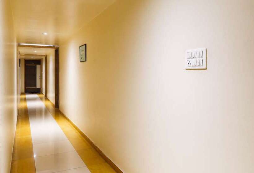 ホテル Treebo Trend Yuvraj Aurangabad